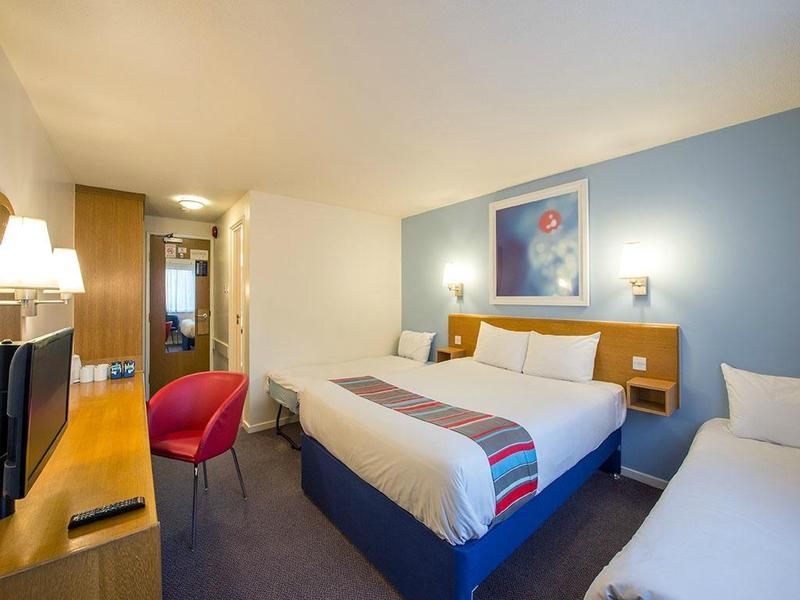 Travelodge Bristol Central Anchor Road エクステリア 写真