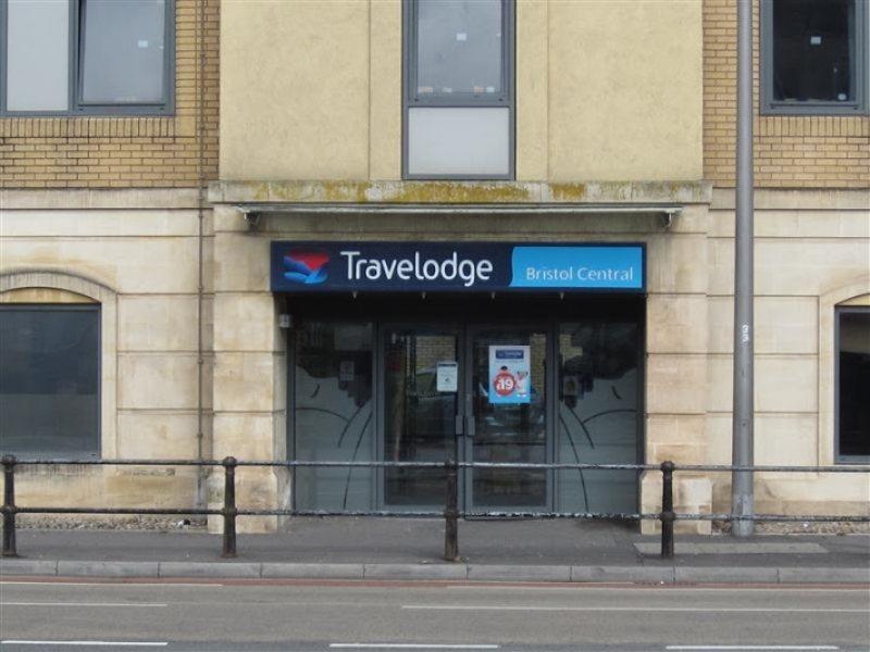 Travelodge Bristol Central Anchor Road エクステリア 写真