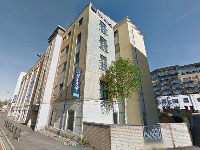 Travelodge Bristol Central Anchor Road エクステリア 写真