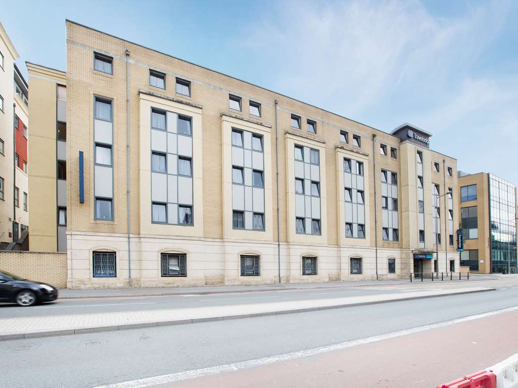Travelodge Bristol Central Anchor Road エクステリア 写真