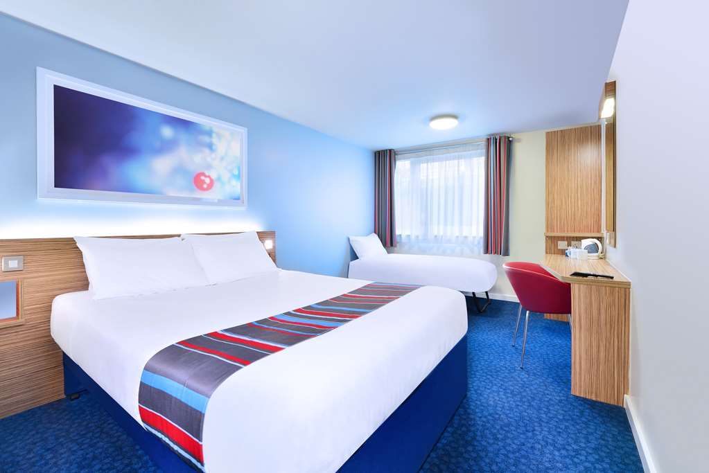 Travelodge Bristol Central Anchor Road 部屋 写真