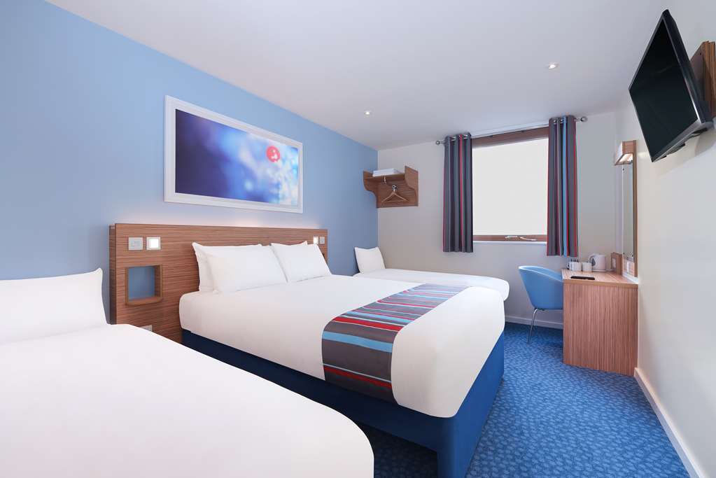 Travelodge Bristol Central Anchor Road 部屋 写真