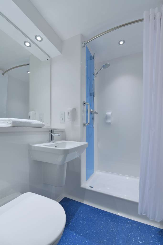 Travelodge Bristol Central Anchor Road 部屋 写真